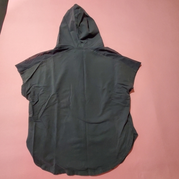 Victoria Sport Mesh Sleeveless Zip Up Hoodie - Picture 5 of 7